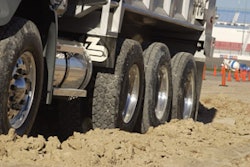 1173385113675 10298857