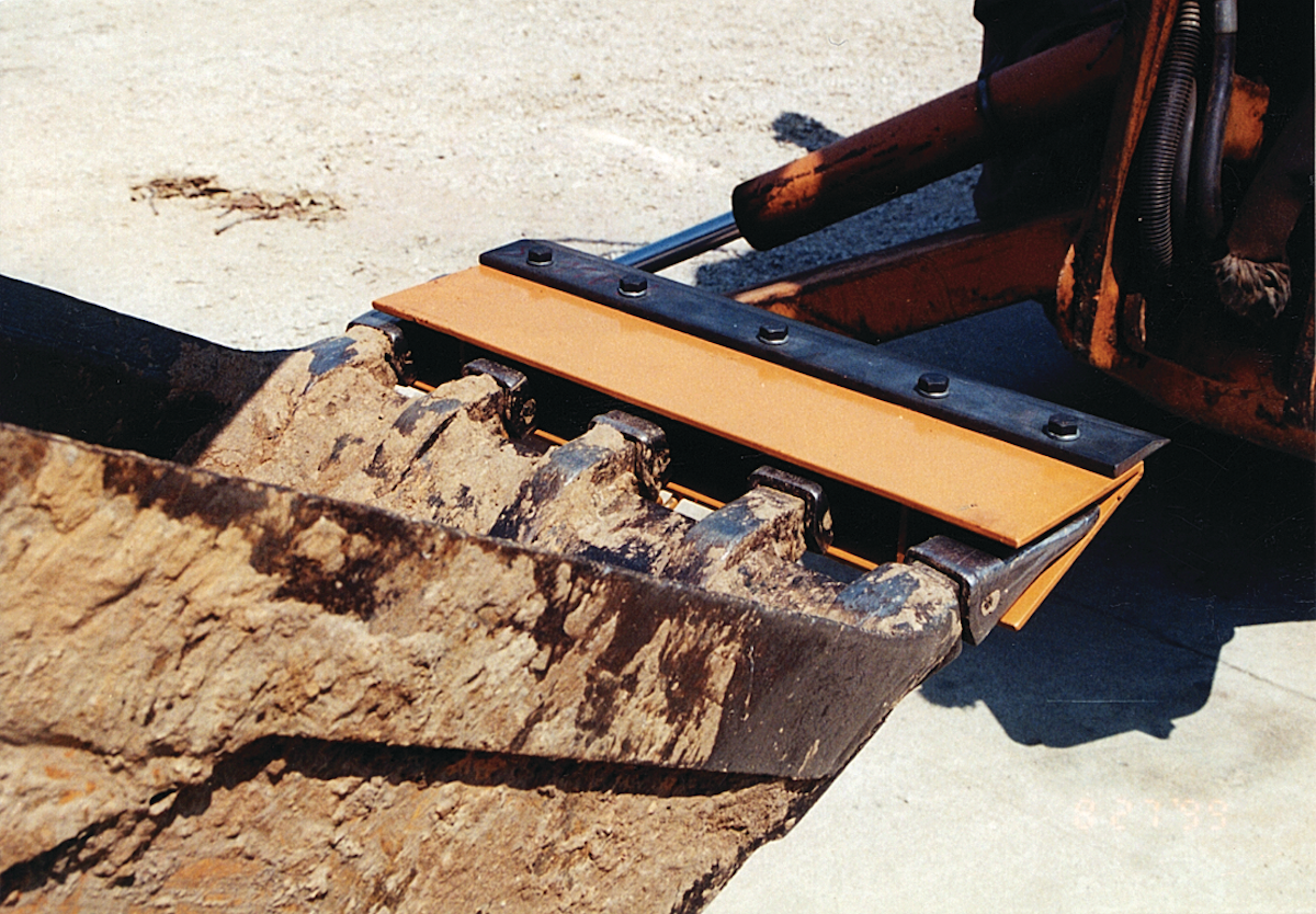 Crumbing Blade From Gradeblade For Construction Pros