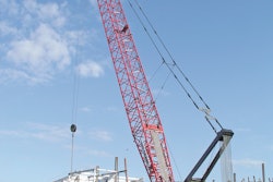 Lr1200crawlercrane 10079368
