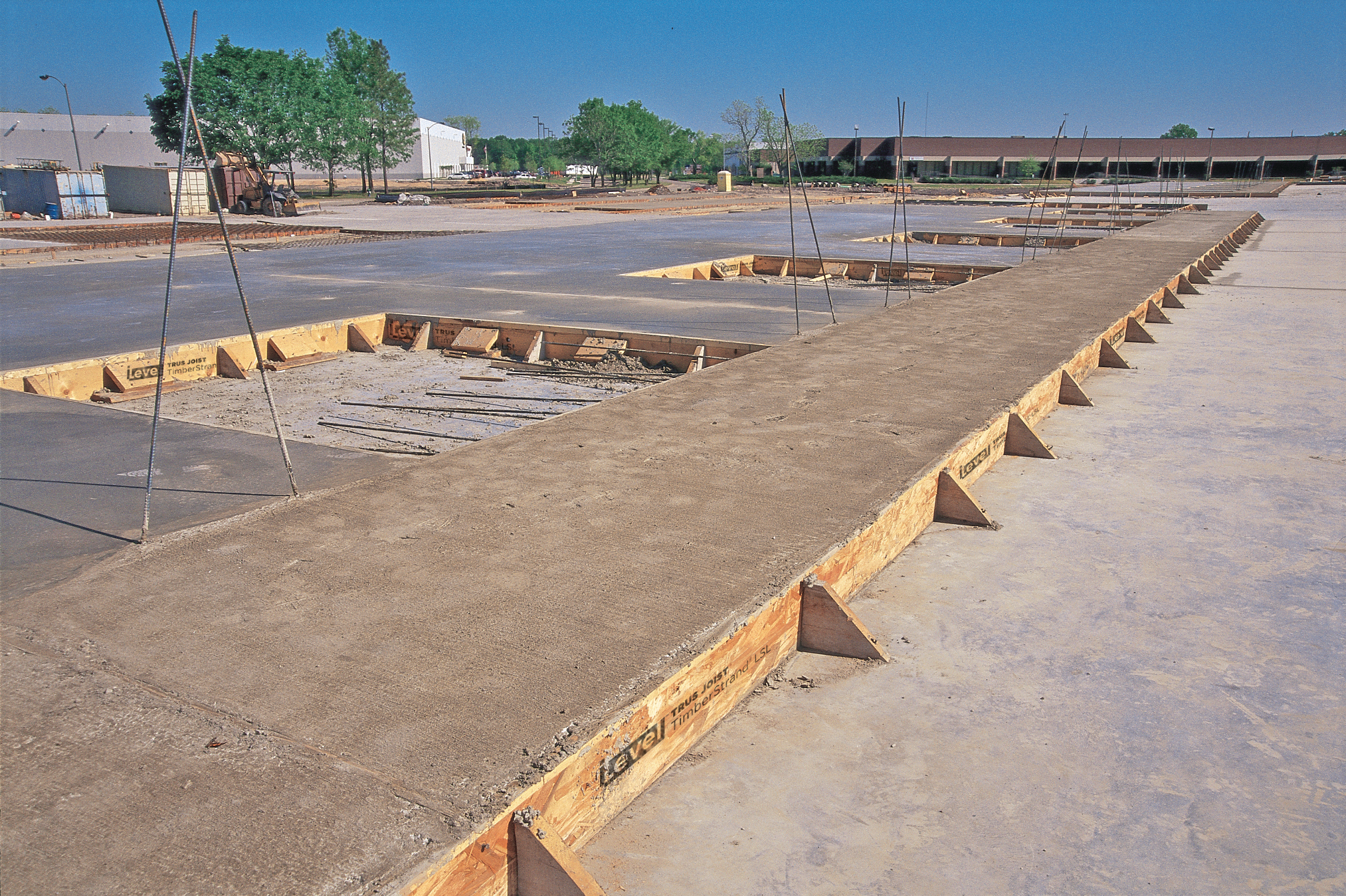 LSL Concrete Form Board From Weyerhaeuser Company For Construction Pros