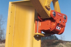 Powertiltbucketswingattachment 10078691