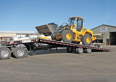Rigidnecksemitiltdecktrailer 10078353