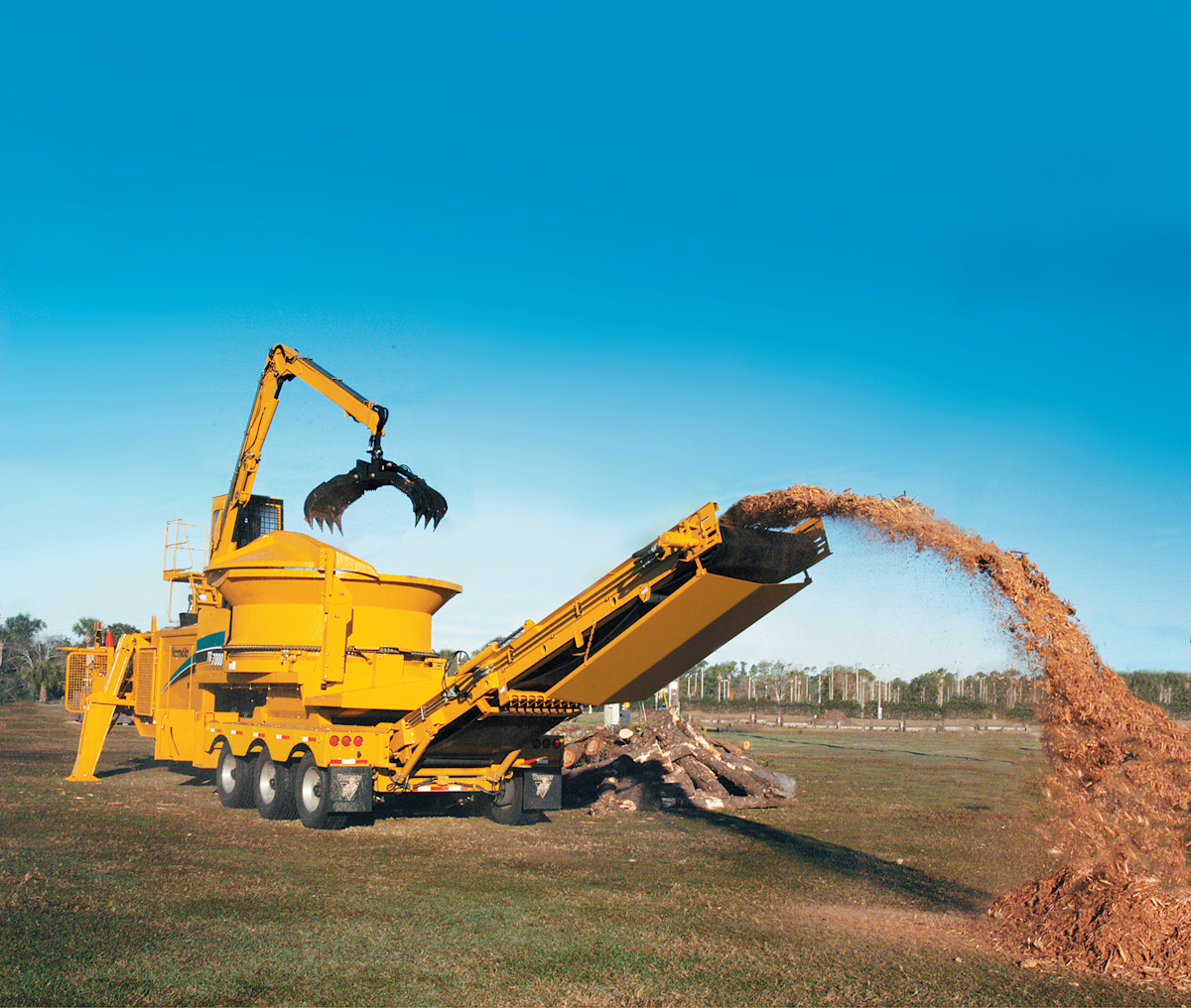 TG7000 Tub Grinder From Vermeer For Construction Pros