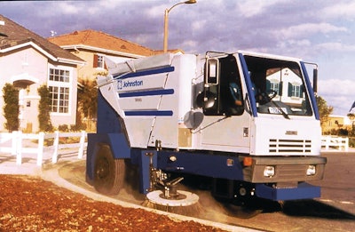 Newcombon30004000 10087401