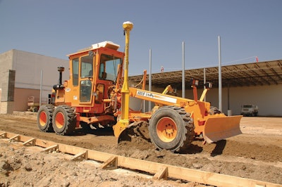 685bmotorgrader 10087859