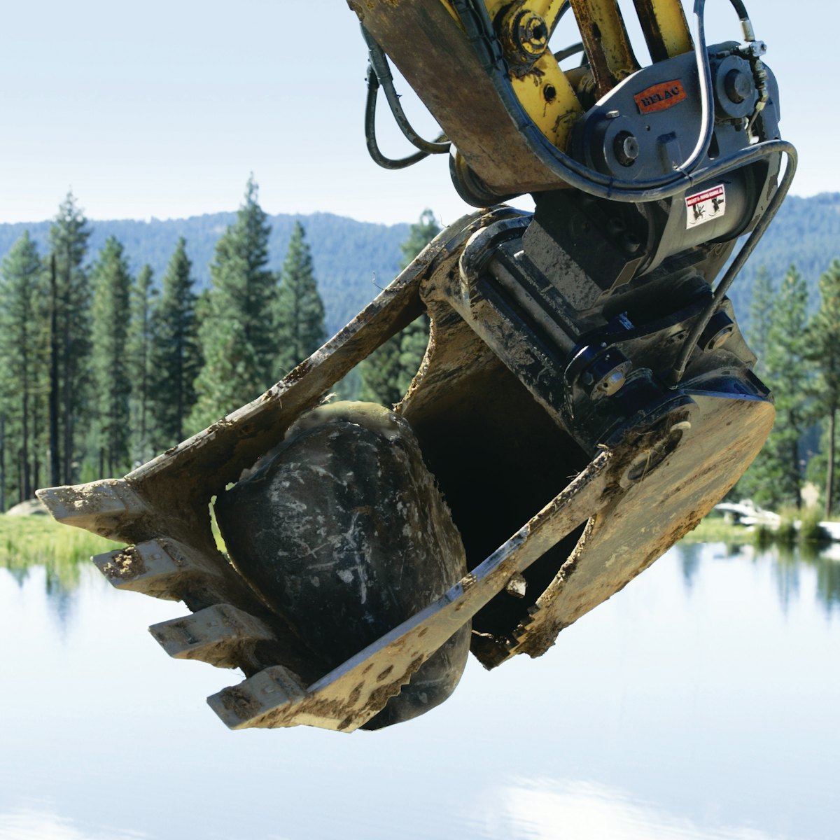 PowerGrip MultiPurpose Bucket From Helac Corp. Attachments Div. For