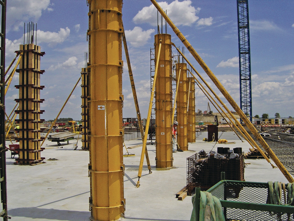 Round Column From: EFCO Corp. | For Construction Pros