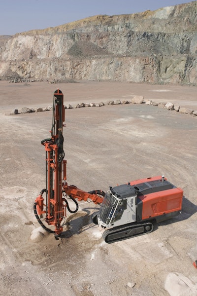Dp1500itophammerdrillrig 10089378