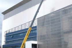 Hb135jrttelescopicboom 10088769