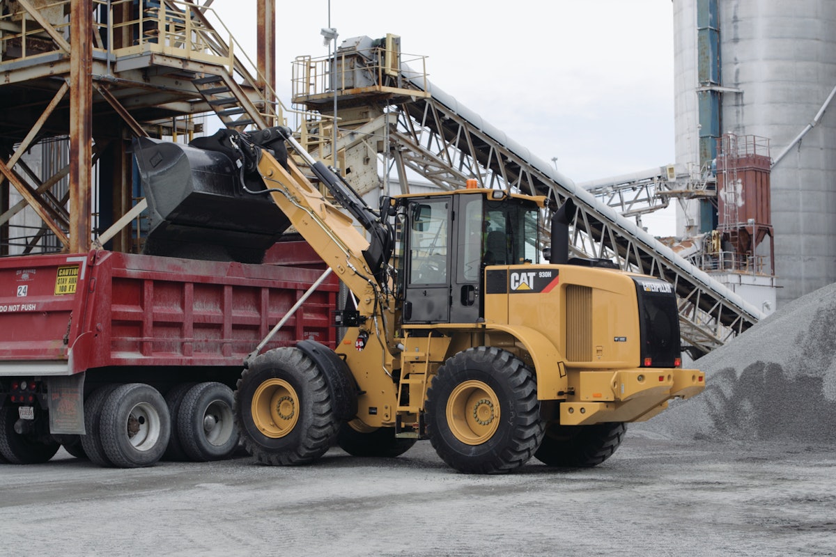 ミニカー CAT MILITARY 924H VERSALINK WHEEL LOADER Caterpillar Cat 924G Versalink Wheel Loader 1:50 Scale