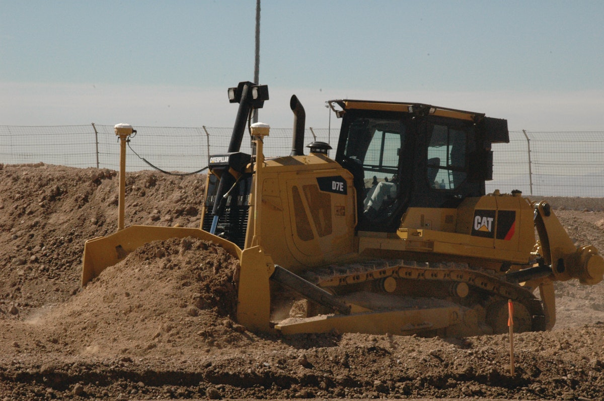 D7E Electric Drive Tractor From: Caterpillar - Cat | For