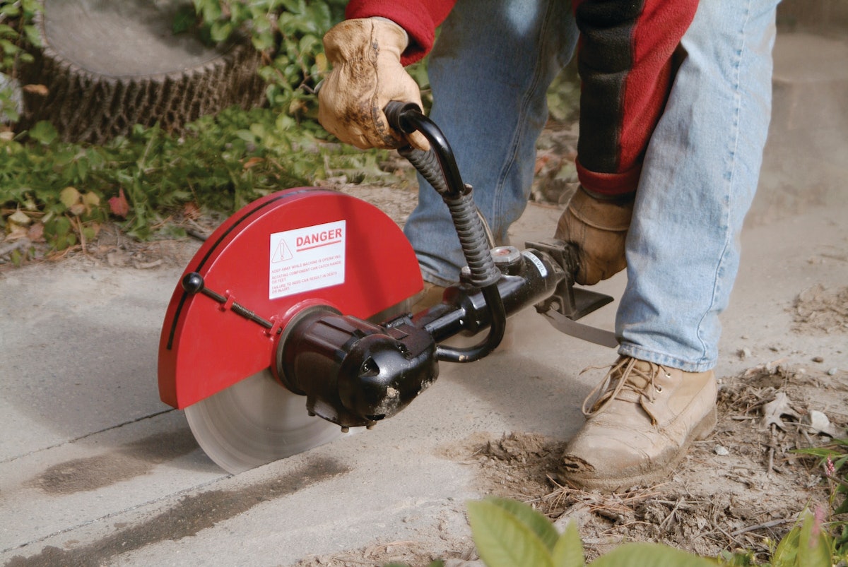 Pneumatic concrete discount saw