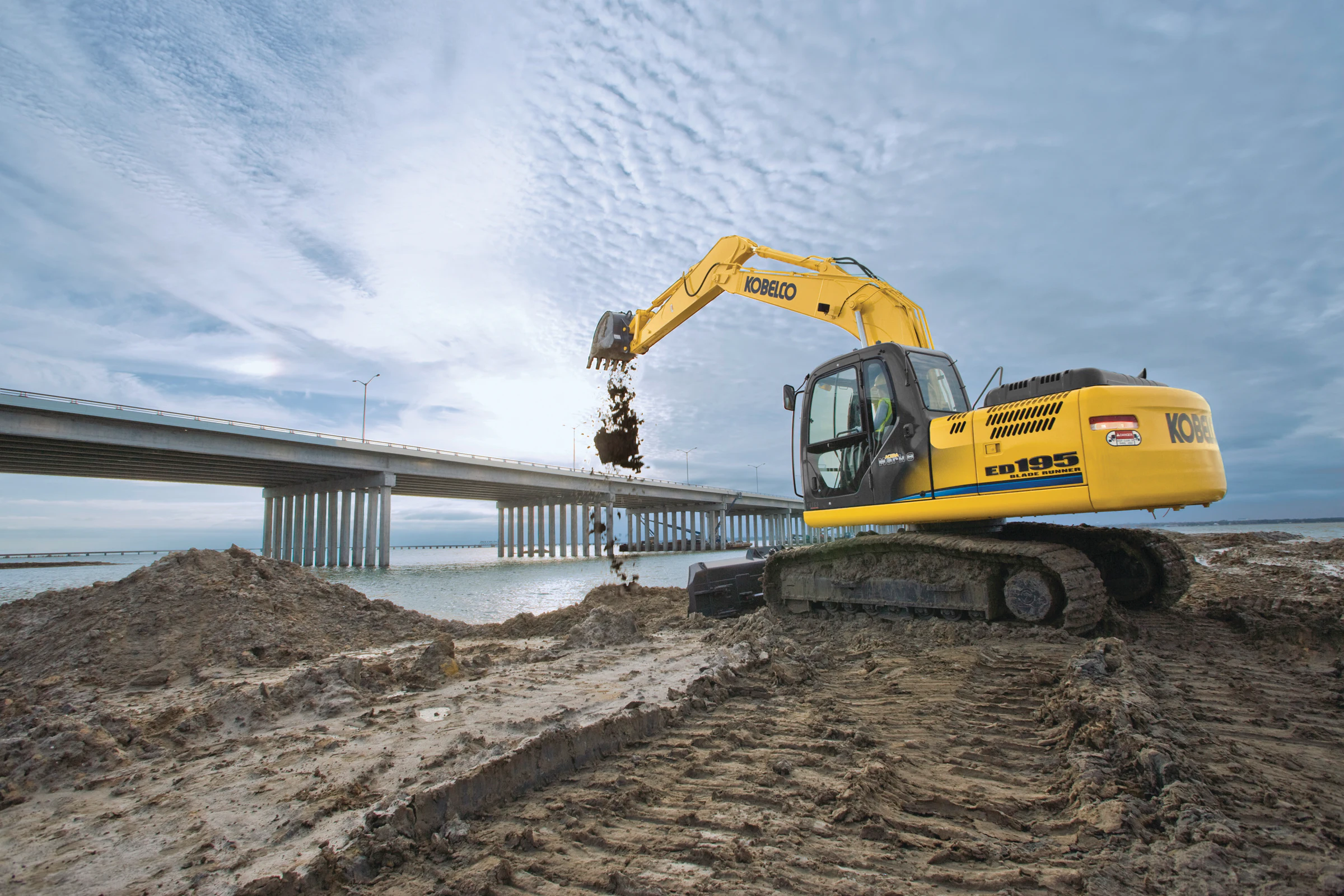 ED195 Blade Runner From: Kobelco Construction Machinery USA Inc