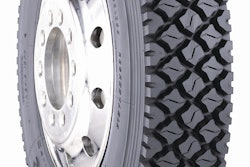 Firestonefd835drivetire 10092897