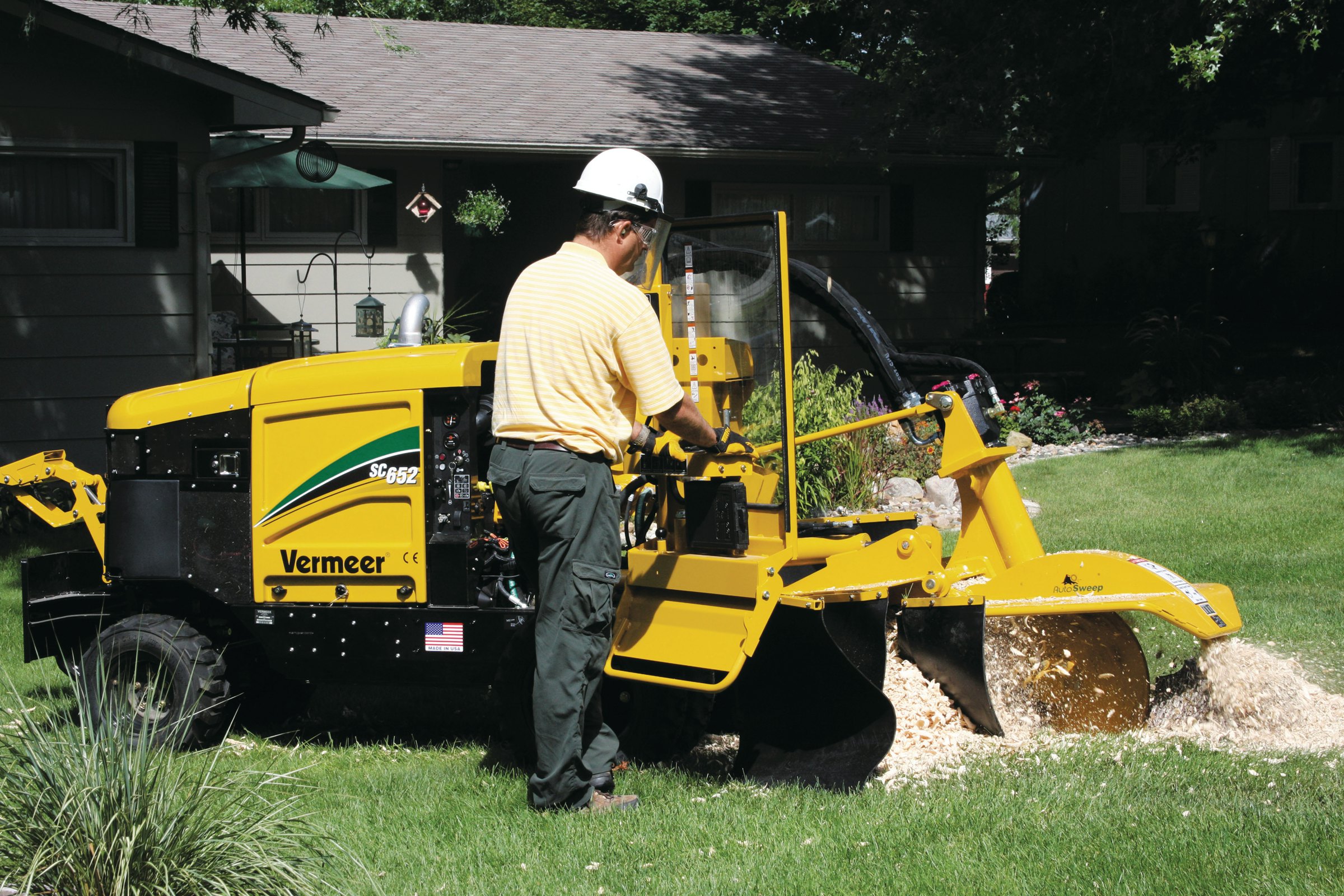 SC1152 and SC652 Stump Cutters From: Vermeer | For Construction Pros