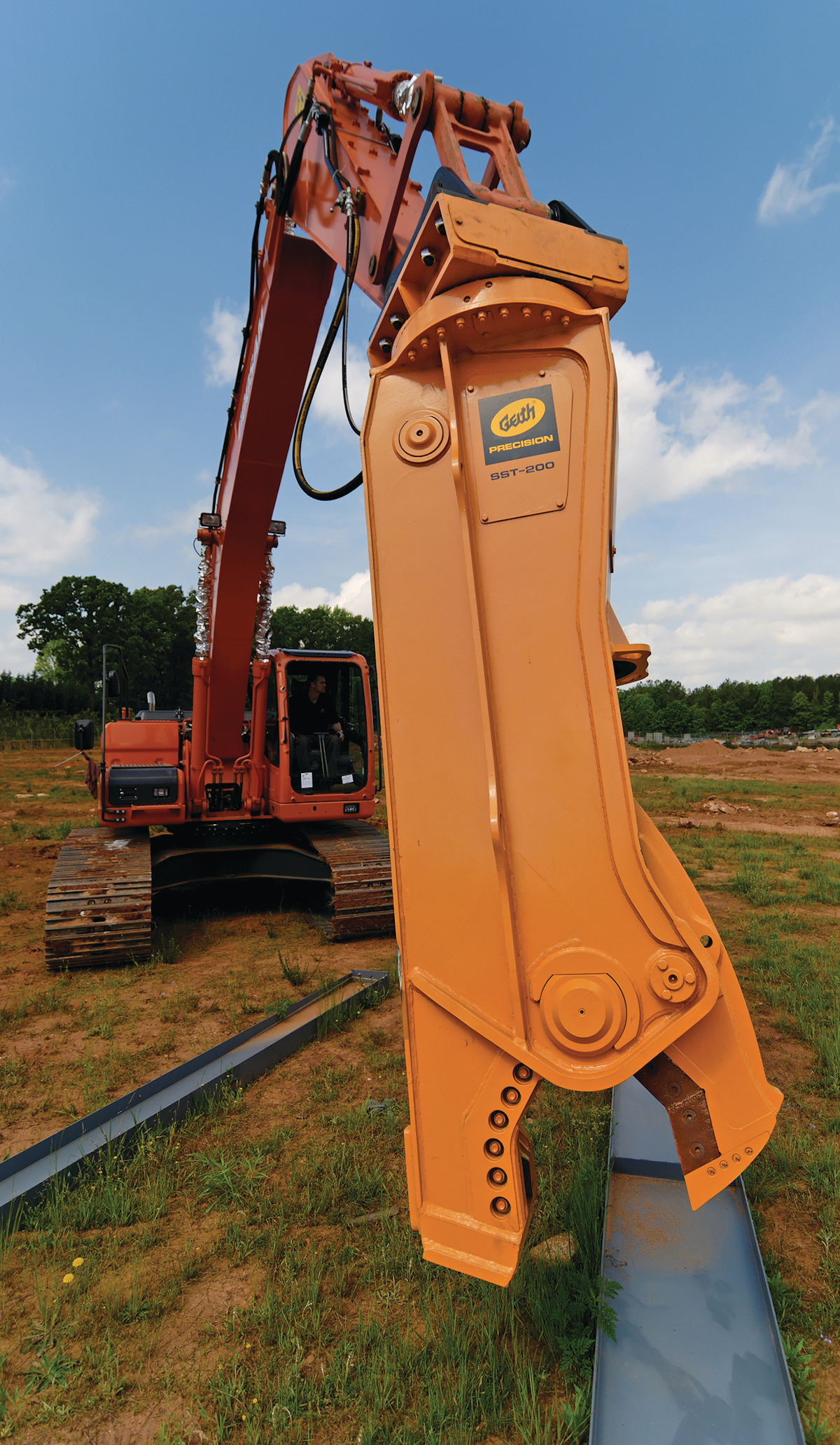 Geith Precision Steel Shears From Tramac Doosan Infracore For