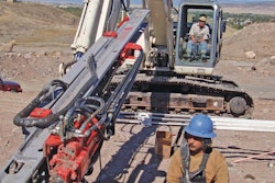 Hem550excavatordrill 10080416