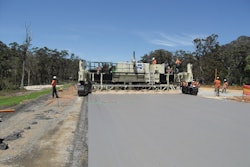S1500concreteslipformpaver 10080856