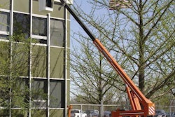 Uniliftboomlifts 10079320