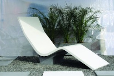 This concrete lounge chair, which Relampagos displayed at the 2010 World of Concrete, features an ergonomic design and radiant heating.