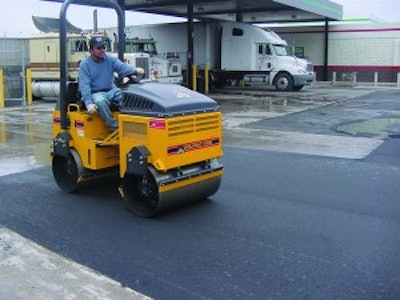 The move from static to vibratory rollers, like many of the innovations contractors see in commercial rollers, began in the larger highway models and 'trickled down' to the smaller rollers.