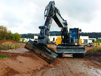 The Pros And Cons Of Wheeled Excavators For Construction Pros