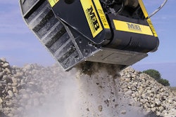 Enables the collection of the product to be crushed for storage on trucks or in the excavated hole to be filled.