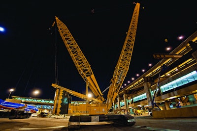 Et0211liftliebherr 10212485