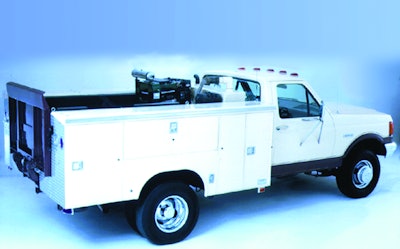 Spray-applied hybrid polyurea elastomeric coating