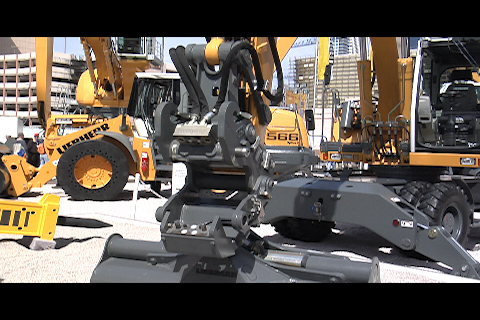 Liebherrfromthefloorstill 10244879