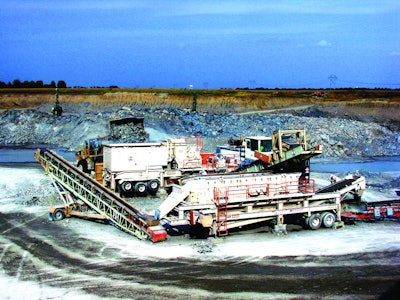A Grasan KRH1515 impactor crushes limestone at 500 tph near Toledo, OH.