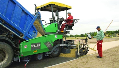 Vogelesuper13032wheeledpaver 10253886