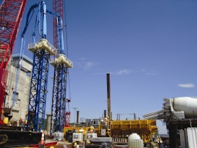 SAB proposed a complete system approach made up of placing booms, truck-mounted concrete boom pumps, diversion valves, remix hoppers and trailer pumps as a solution for placing the tremie concrete for the Olmsted Locks and Dam project.
