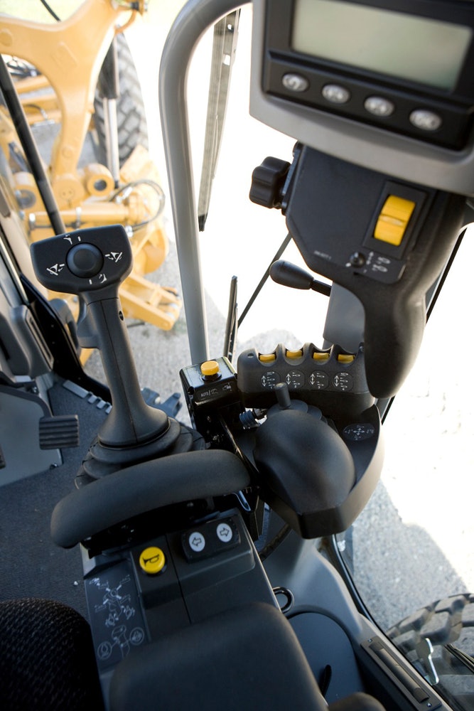 Cat Refines Grade Control with Factory Installation | For Construction Pros