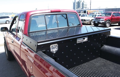 Newgladiatorsaddleboxforpickup 10308449