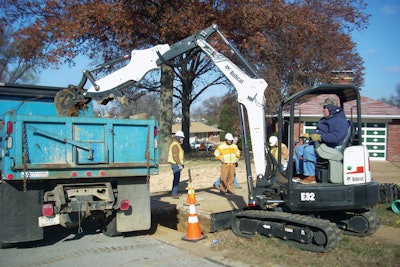 Bobcatextendable Arm St Louis 10317333