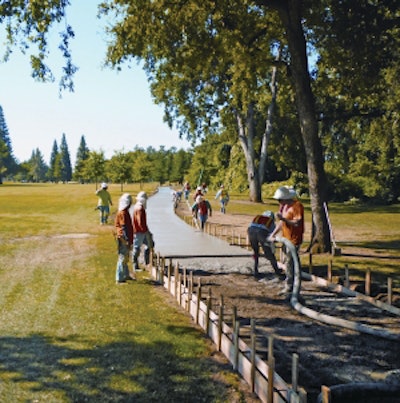 Crews quickly placed 286 cu. yds. of concrete while ensuring minimal disruption to golfers and keeping the course immaculate during construction.