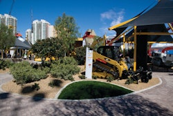 1conexpo 11 0458 10346345