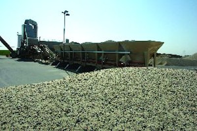 The used equipment in the plant package included a refurbished six-bin aggregate cold feed system with a refurbished 5' x 14' single deck aggregate screen and a refurbished 30' x 70' aggregate scale conveyor.