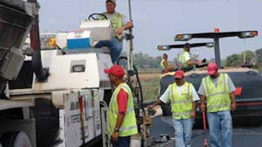 The Illinois Tollway designed this project to use a high percentage of fractionated reclaimed asphalt pavement (FRAP) in its HMA and SMA (stone matrix asphalt) mixes.