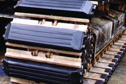 The Artliner-BLS Clip-On Pads used by Golden Triangle Construction delivered a combined 10,000 hours on a Kobelco SK120 and a Caterpillar 312 excavator.