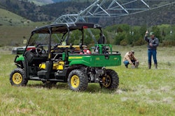 John Deere XUV 550 S4 utility vehicle