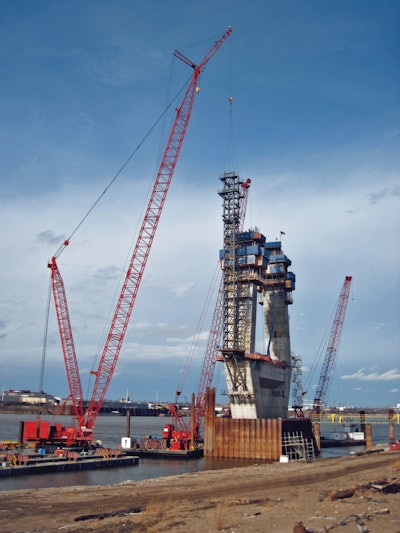 Manitowoc7000 Mississippibridg 10633788