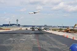 Omptaxiwayzs1 10622607
