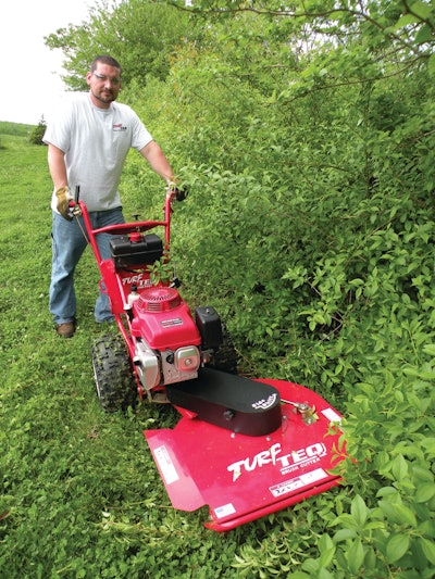 Brushcutterturfteq1305bcenv521 10654672