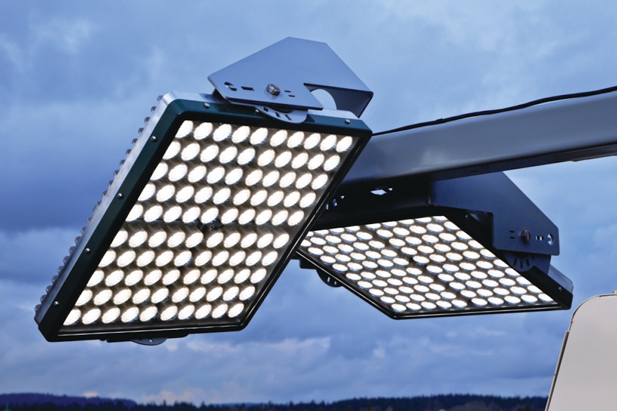 Allmand 1250 watt bulb outlet
