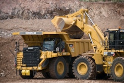 The 777G off-highway truck offers greater fuel efficiency and Tier 4 Final emissions certification.