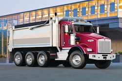 T800 Dump Truck 10735630