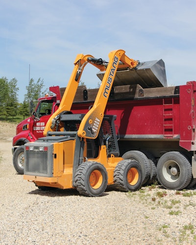 Mustang 4000v Dumptruck 10755227