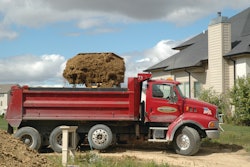 Properly maintained wheel ends reduce the risk of a wheel separation.